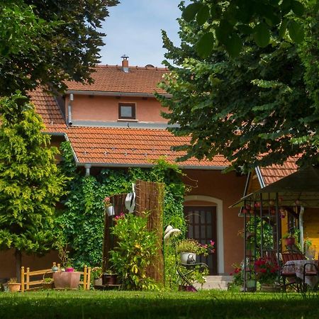 Apartments Suncani ザグレブ エクステリア 写真