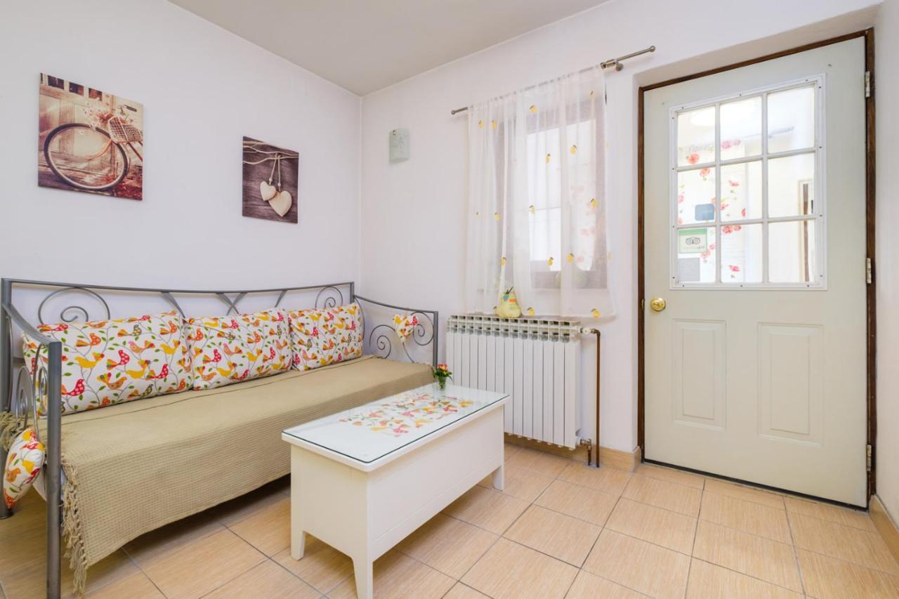 Apartments Suncani ザグレブ エクステリア 写真